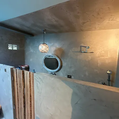 Ibiza Houseboatloft Amsterdam