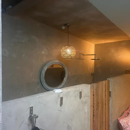 Bed & Breakfast Ibiza Houseboatloft 3*