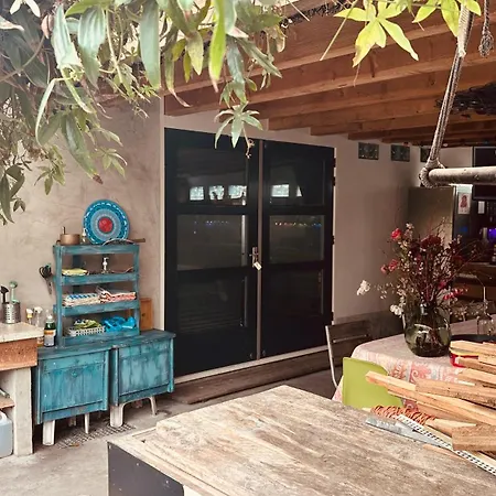 Ibiza Houseboatloft 3*